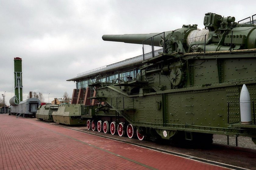 Боевой Железнодорожный ракетный комплекс Баргузин