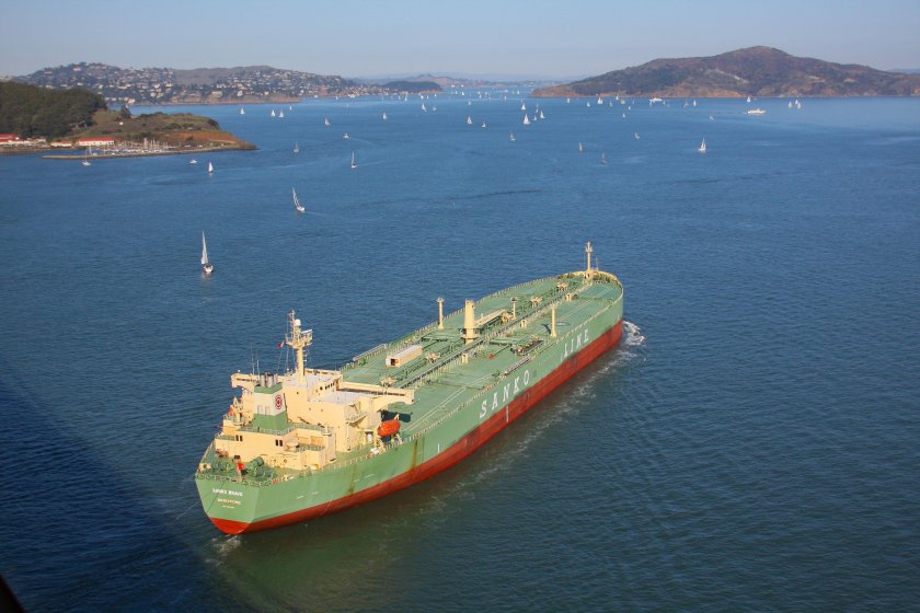 Танкер Афрамакс Владимир Мономах