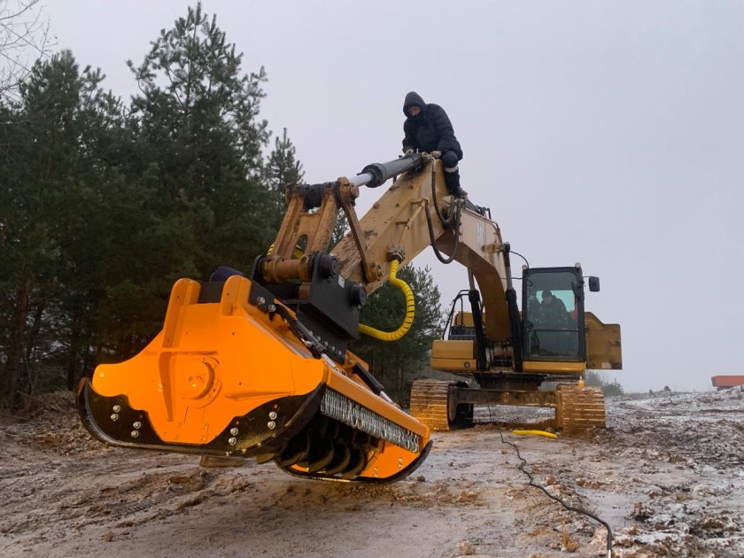 Мульчер на экскаватор