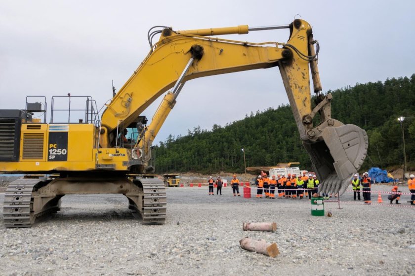 Водитель экскаватора