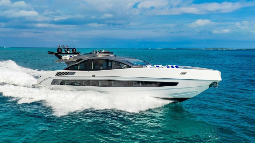 Яхта riva 100 corsaro