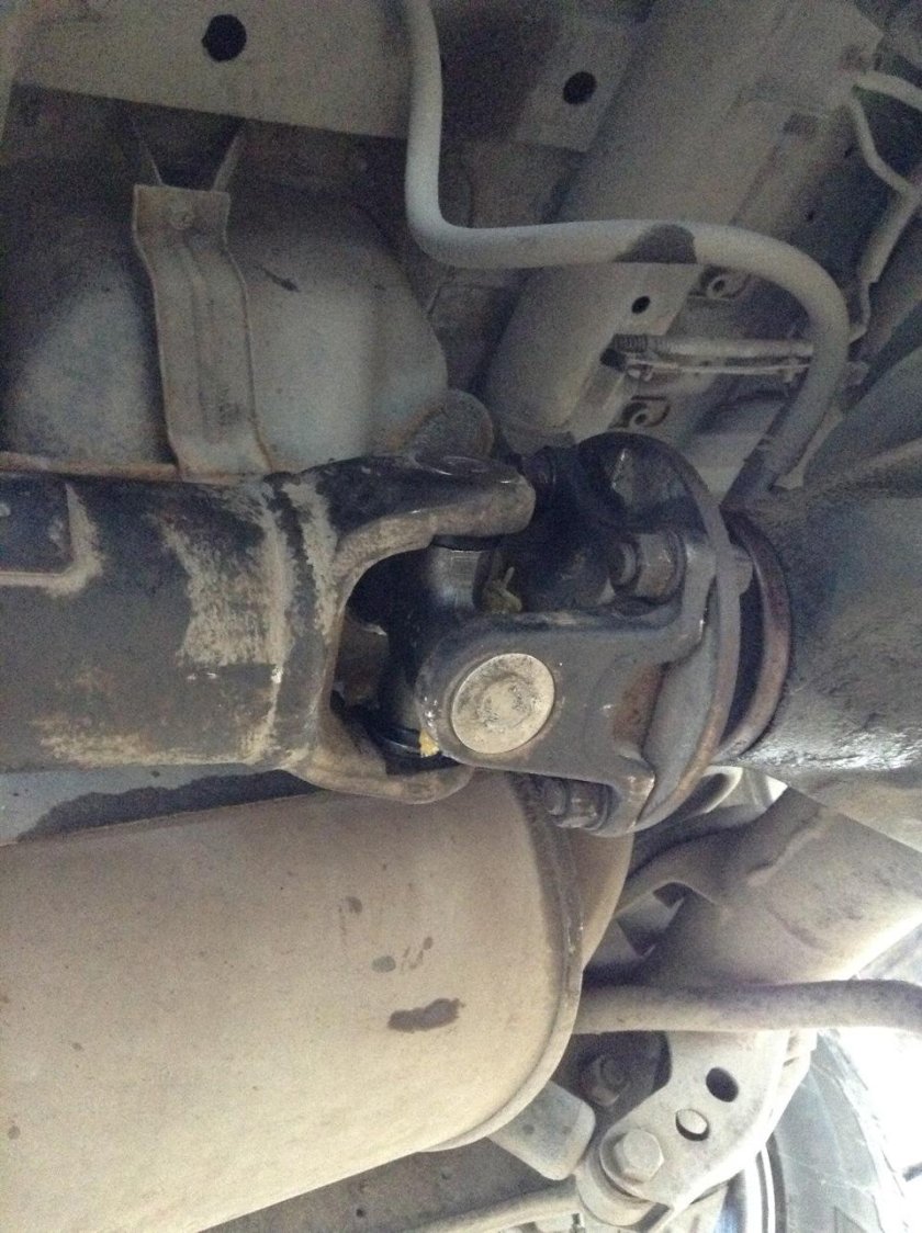 Zadni Kardan Mitsubishi Pajero 3