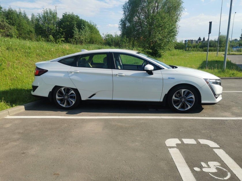 Honda clarity 2017