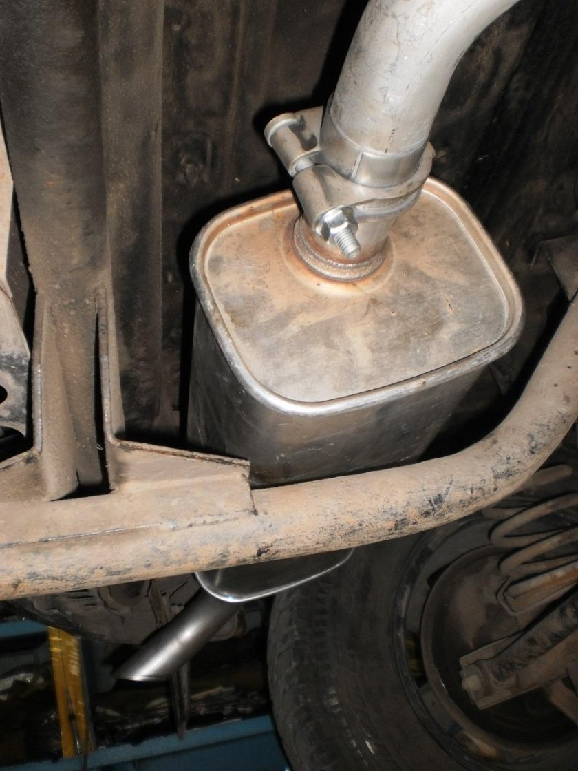 Ремкомплект глушителя Нива Шевроле 2123