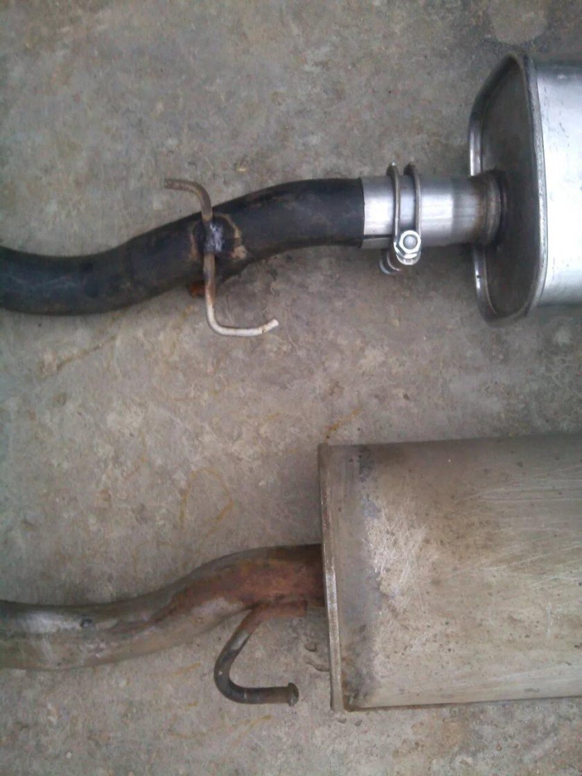Выхлопные трубы Нива Шевроле 2011 года
