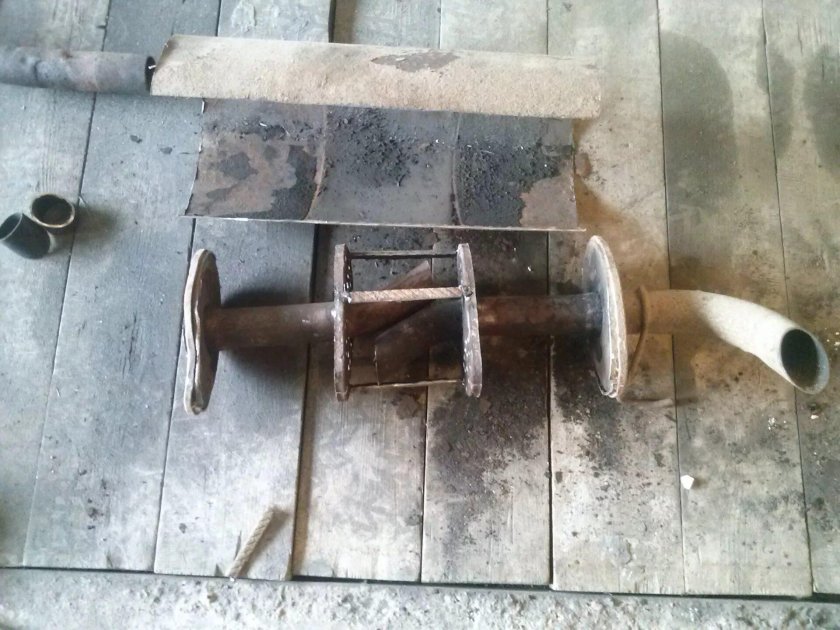 Резонатор Шеви Нива