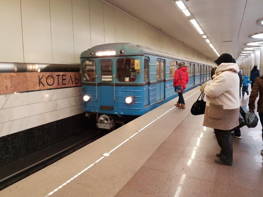 Метровагон еж3