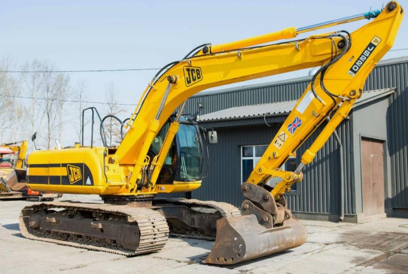 Гусеничный экскаватор JCB 220