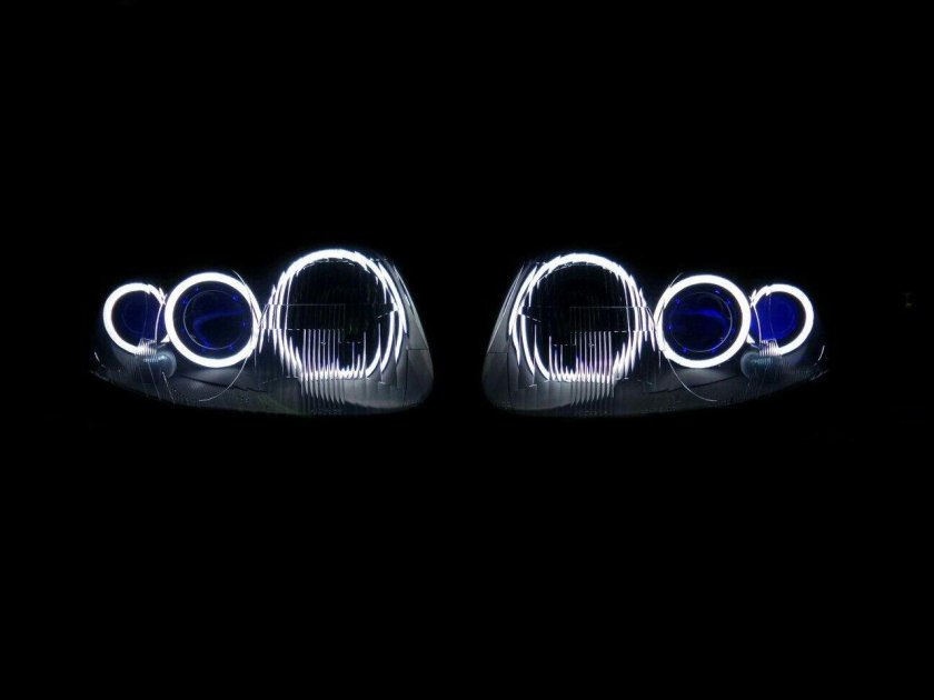 Toyota Supra фары
