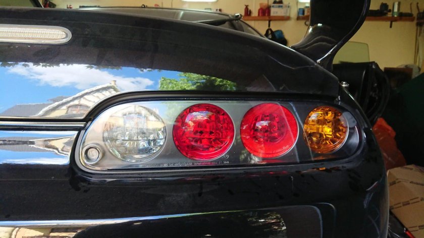 Супра а80 задние фары