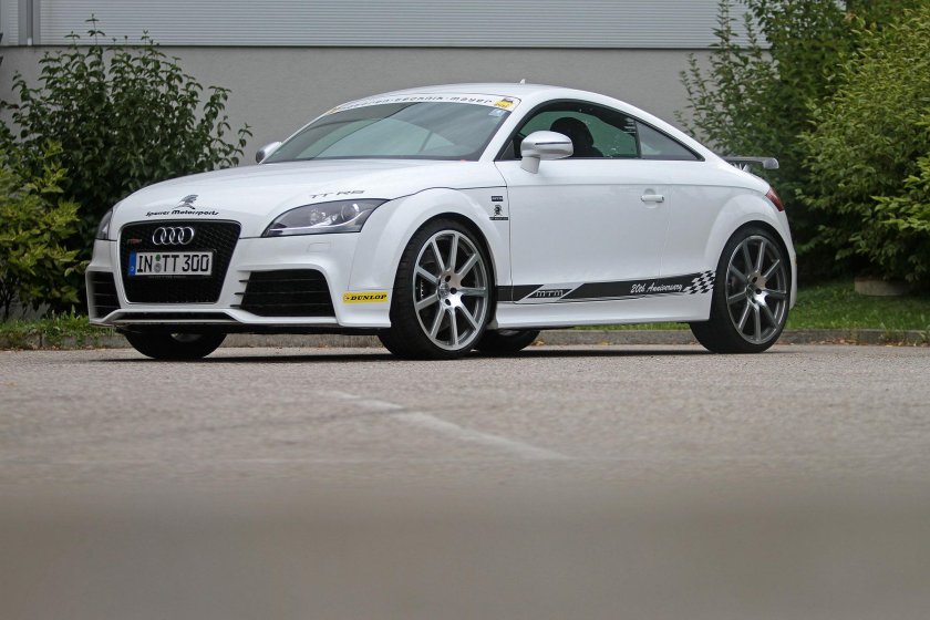 Audi TT RS 2011