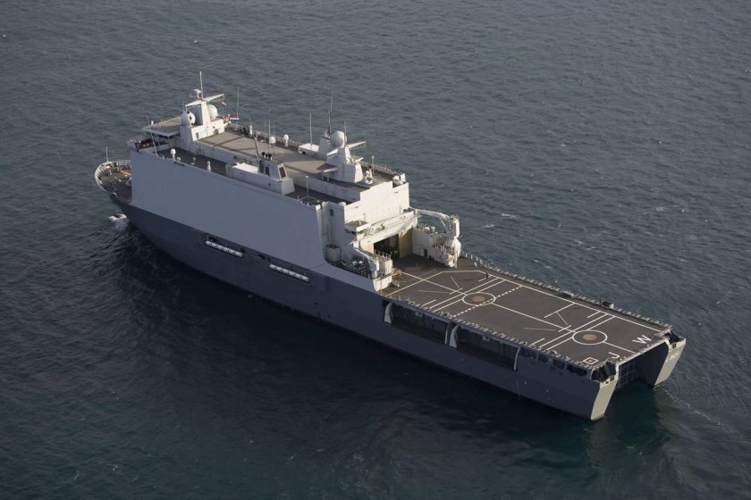 Десантный корабль Йохан де Витт