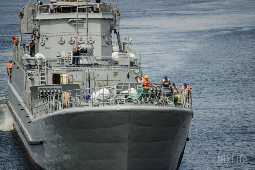 Юрий Олефиренко десантный корабль