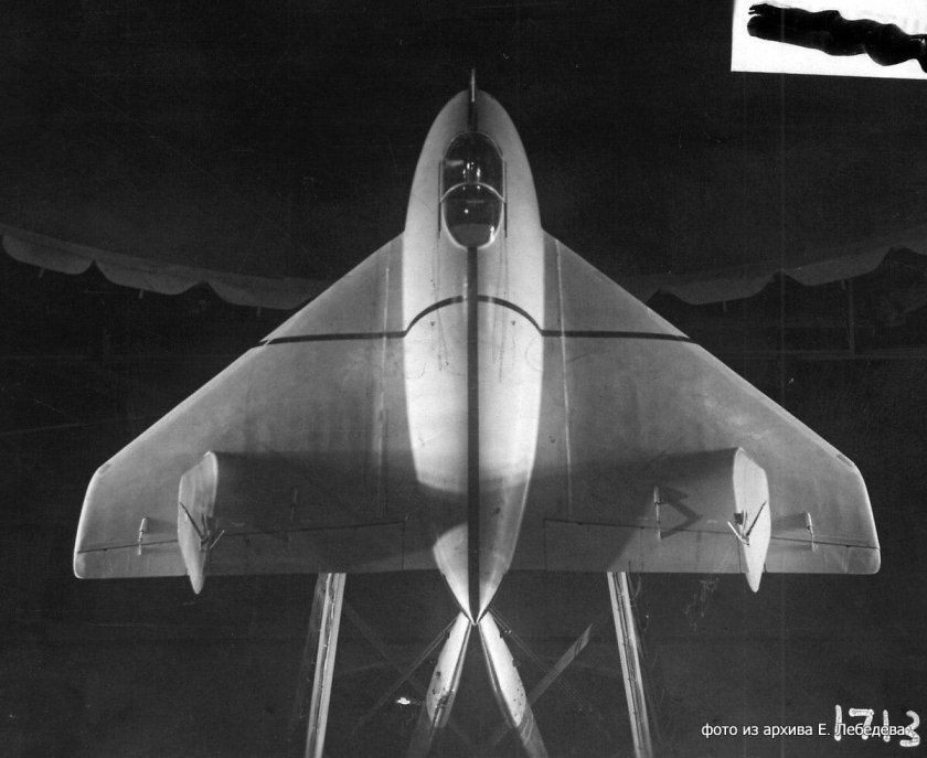 Антонов м Маша СССР истребитель