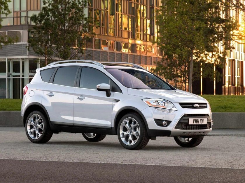 Ford Kuga 1