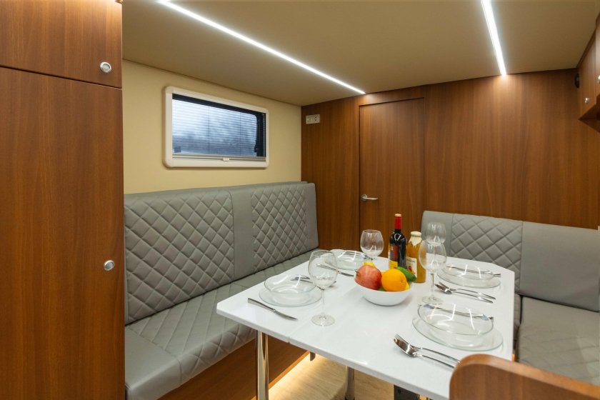 Премиум-автодом камаз 43118 с