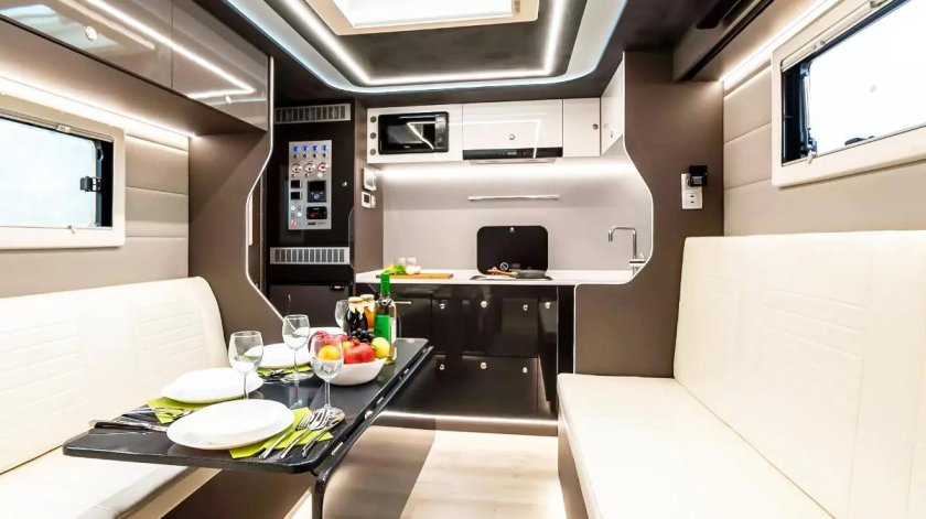 КАМАЗ 43118 автодом