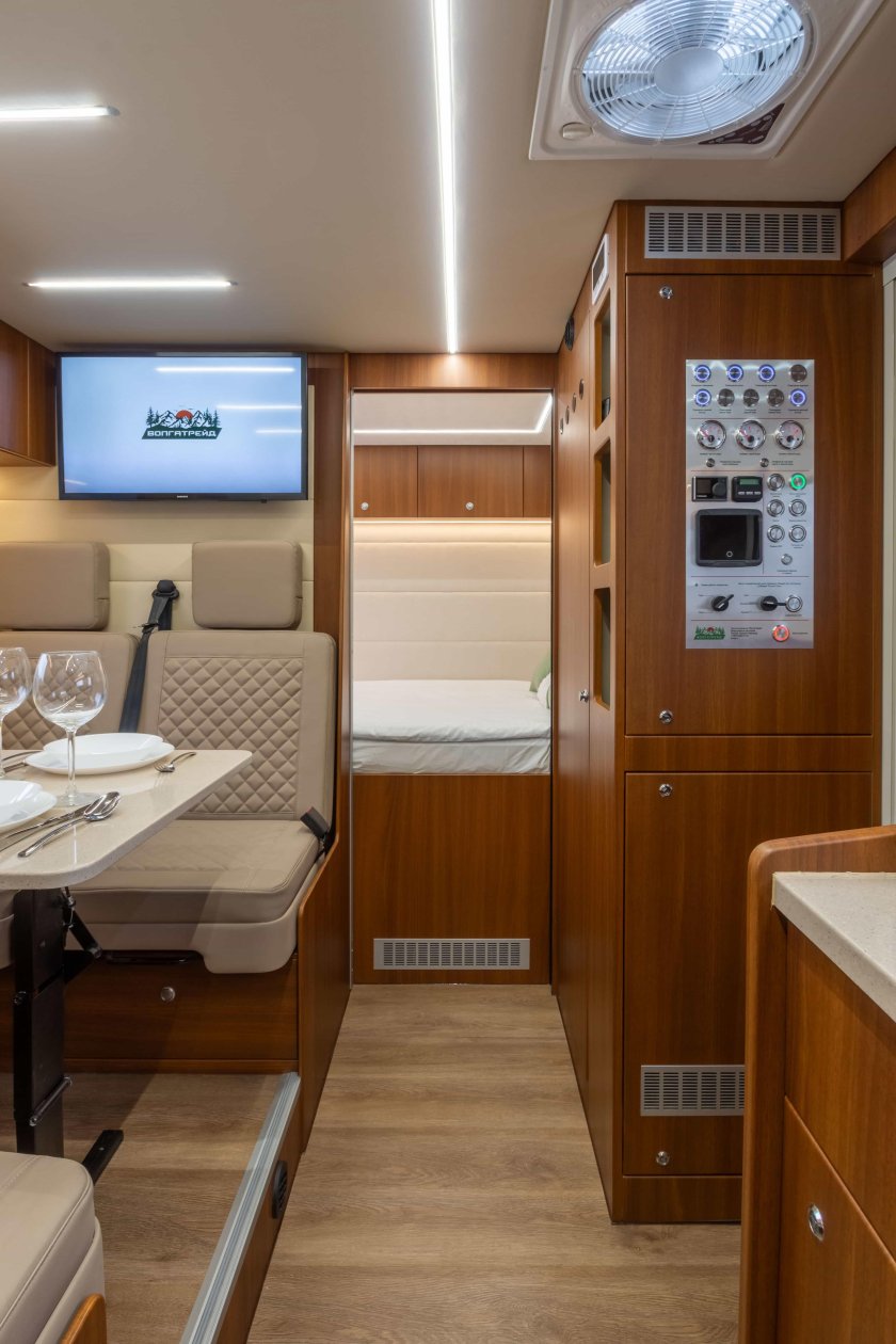 Урал некст 6х6 автодом