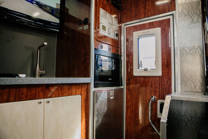 Премиум-автодом КАМАЗ 43118 С