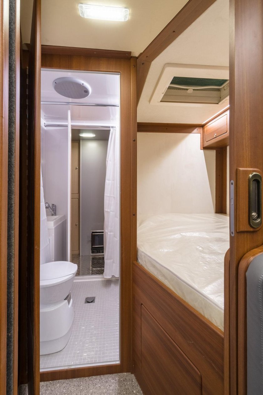 КАМАЗ 43118 автодом