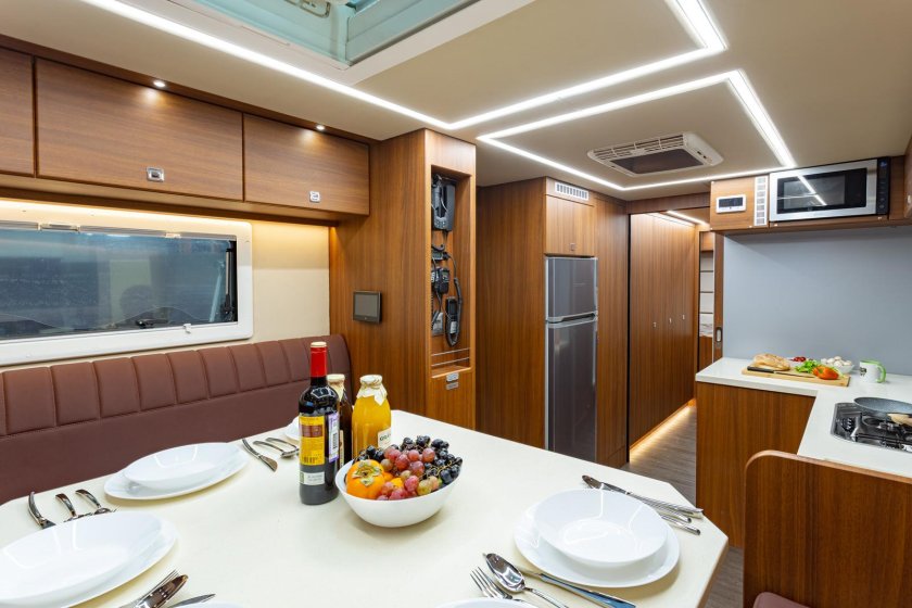 Премиум-автодом КАМАЗ 43118 С