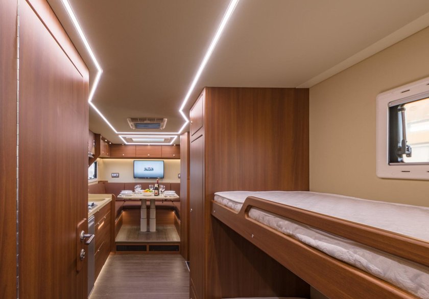 КАМАЗ 43118 автодом