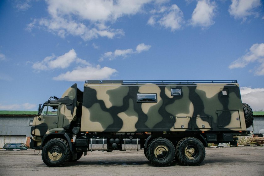 КАМАЗ 43118 автодом