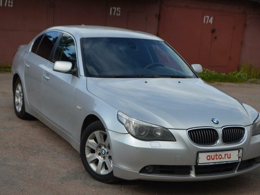 Бмв 525 2005