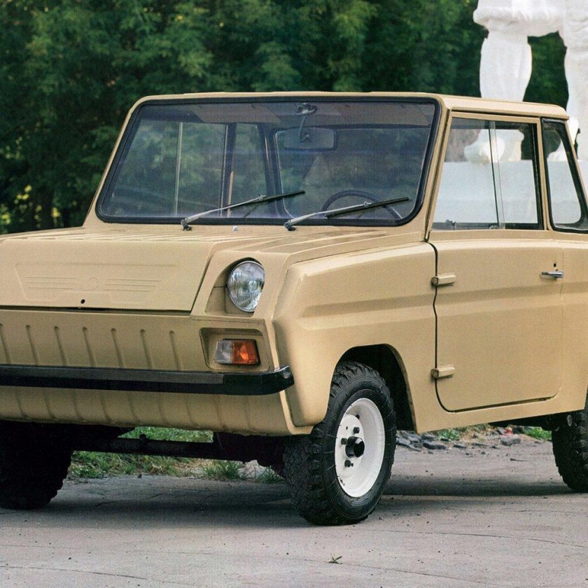 Советская инвалидка машина