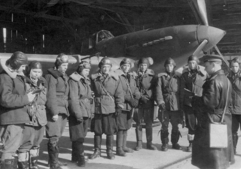 118-Го отдельный корректировочно-разведывательный авиационный полк