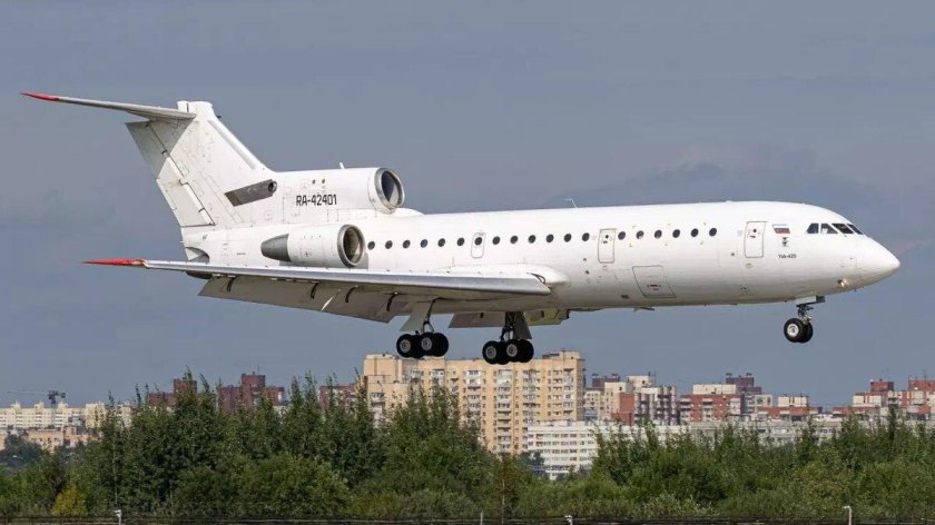 Як-42д Ижавиа