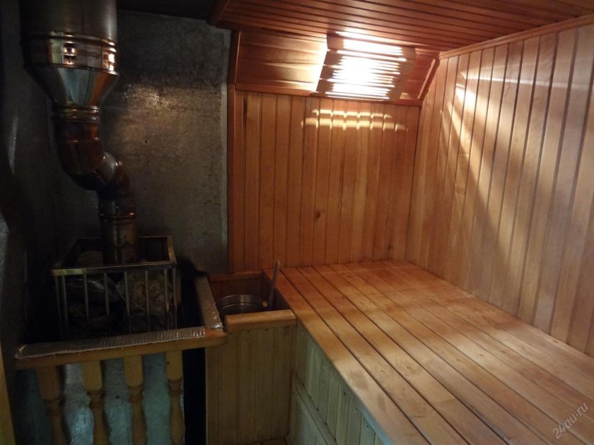 Автобаня ЗИЛ 131