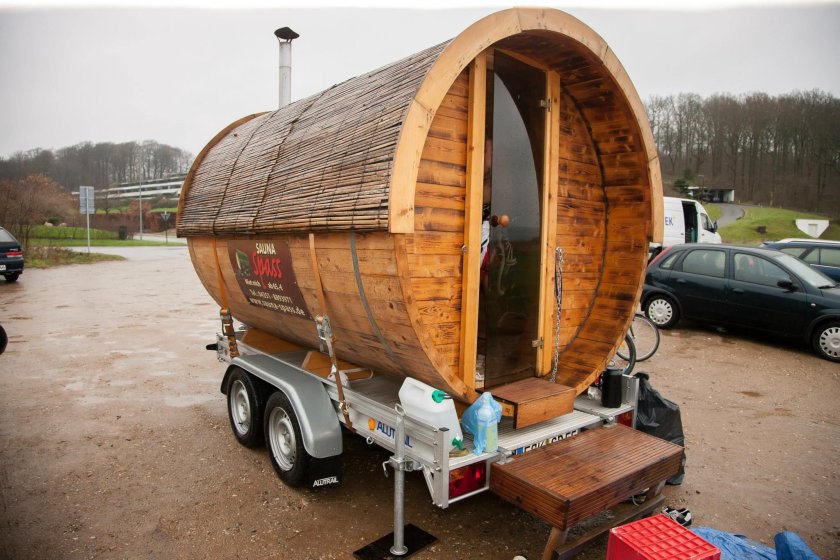 Баня бочка на колесах