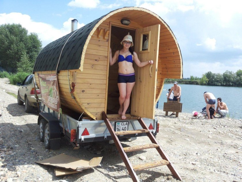 Баня бочка передвижная