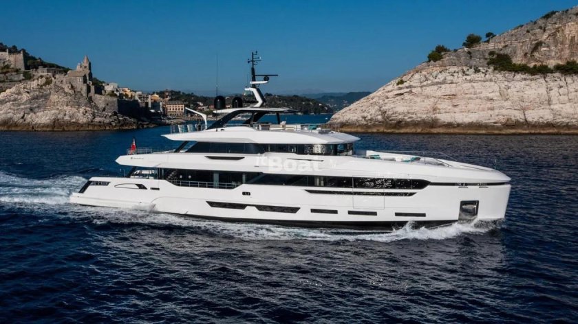 Яхта numarine 45 xp