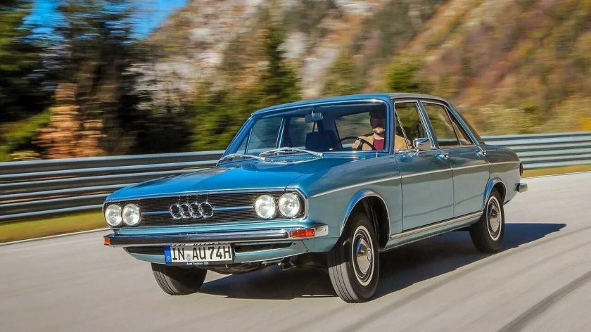 Audi 100 c1