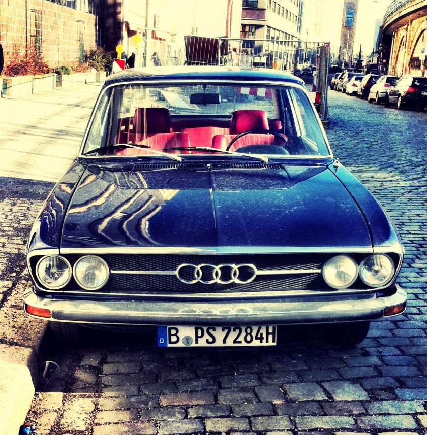 Audi 100 coupe