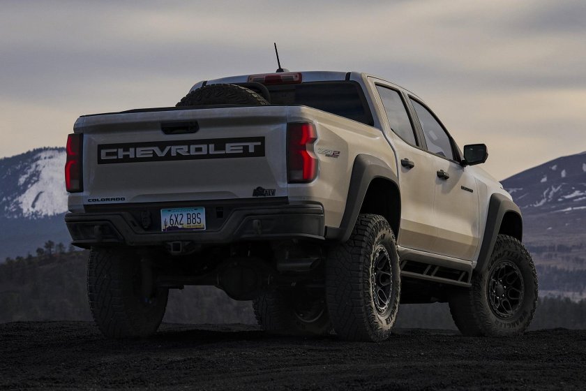 Шевроле Колорадо zr2