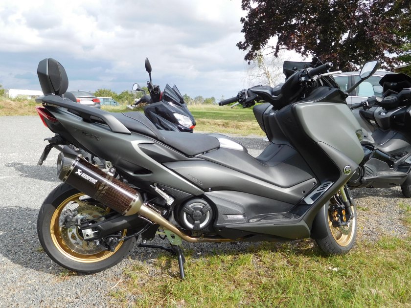 Yamaha TMAX 560
