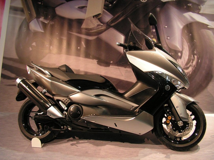 Yamaha t Max