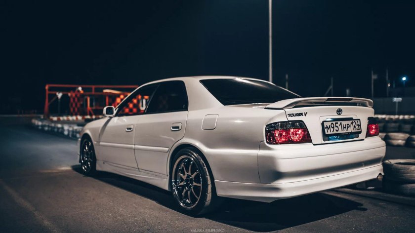 Toyota Chaser Tourer v
