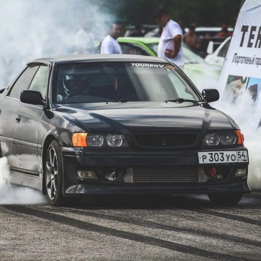 Тойота Чайзер дрифт