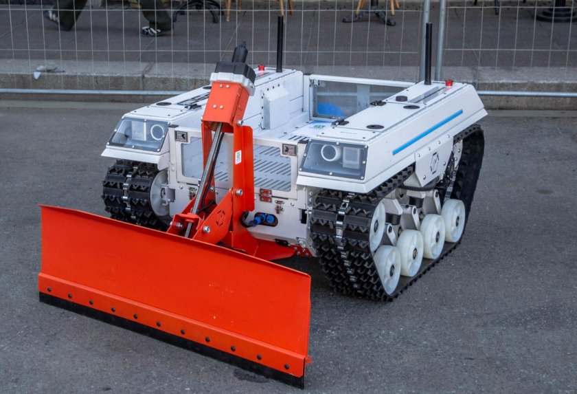 Робот вездеход