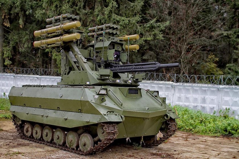 Боевой робот Уран-9