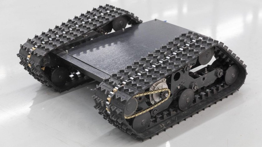 Гусеничный робот