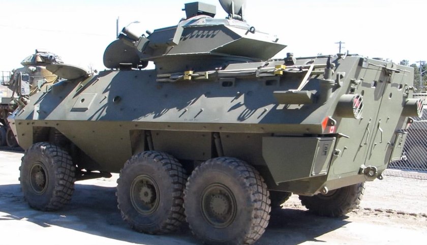 Бронетранспортер Гризли