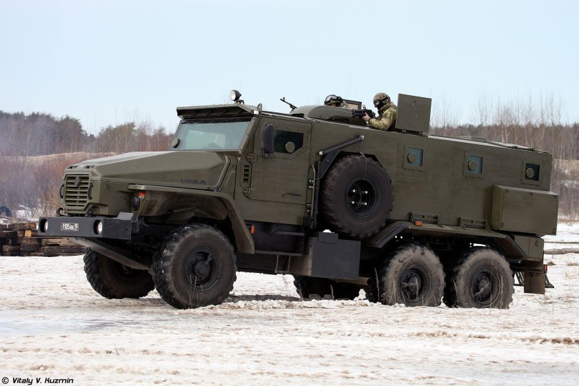 Урал 4320 ВВ бронированный