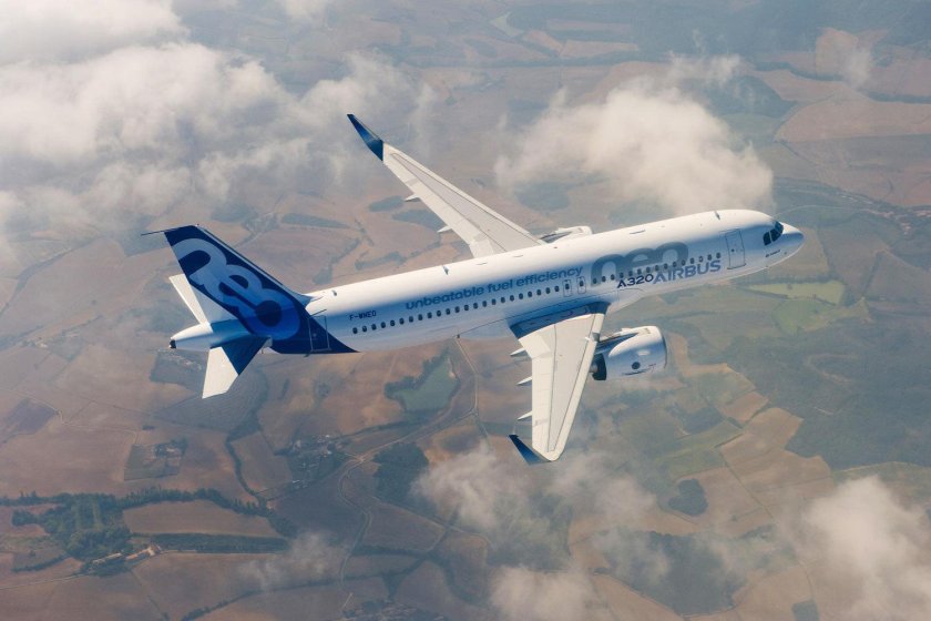 Самолет аэробус а 320