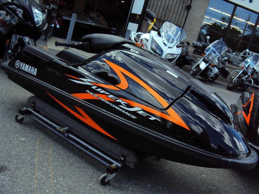 Yamaha Superjet