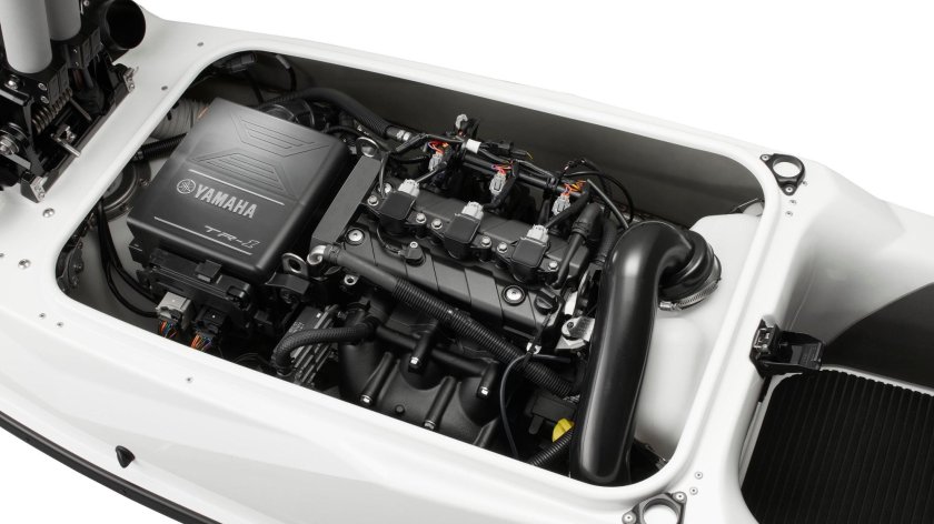 Гидроцикл ямаха суперджет 700